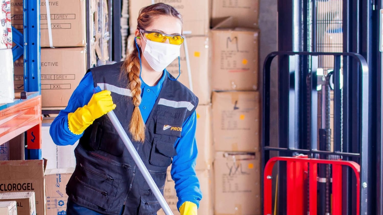 Hospital Housekeeping Management System based on IoT iBeacons